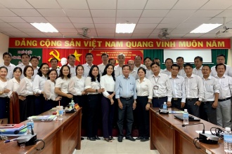 TỌA ĐÀM “QUY CHẾ DÂN CHỦ GẮN VỚI THỰC HIỆN CHỈ THỊ 05-CT/TW NGÀY 15/5/2016 VỀ ĐẨY MẠNH HỌC TẬP VÀ LÀM THEO TƯ TƯỞNG, ĐẠO ĐỨC, PHONG CÁCH HỒ CHÍ MINH”